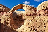 USA hand hold arch front.jpg